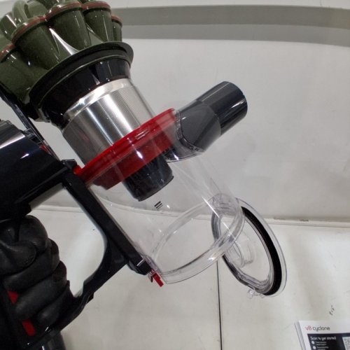 DYSON V8 CYCLONE CORDLESS VACUUM, UP TO 60 MINUTES RUN TIME - ARMY GREEN/BLACK (MODEL: 626415-01) image 5