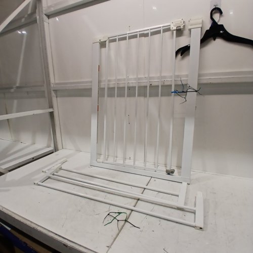 SAFETY 1ST SECURETECH TALL AND WIDE GATE - 29"- 47" X36"- WHITE ( MODEL- GA106CWH01Z) image 2