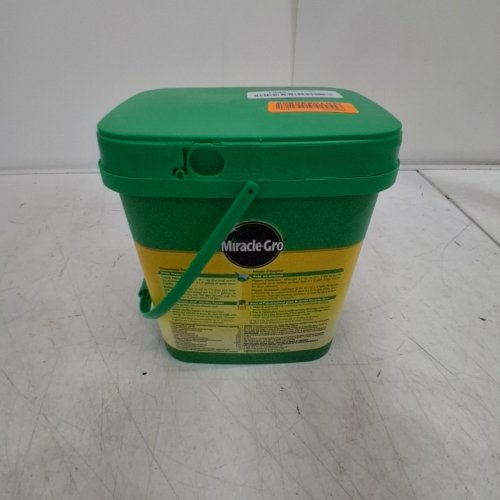 MIRACLE GRO WATER SOLUBLE ALL PURPOSE PLANT FOOD - 3.3LB image 4