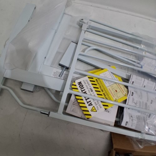 REGALO EASY STEP EXTRA WIDE METAL SAFETY GATE - 30" X 29"- 49" - WHITE (MODEL: 1164EWDS) image 4