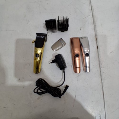 GAMMA+ X-ERGO PROFESSIONAL CORDLESS CLIPPER - 9V MICROCHIPPED MAGNETIC MOTOR WITH 3 CUSTOM LIDS AND MAGENTC COMBS - MATTE CHROME/MATTE GOLD/MATTE ROSE GOLD - (MODEL: HCGPXERGOMS). image 2