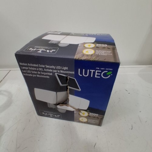 LUTEC MOTION ACTIVATED SOLAR SECURITY LED FLOOD LIGHT - 5000K - 3000LM - WHITE (MODEL: 1937995) image 4