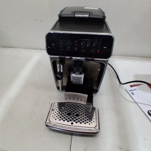 PHILIPS 3300 SERIES FULLY AUTOMATIC ESPRESSO MACHINE WITH INTUITIVE TOUCH DISPLAY & CLASSIC MILK FROTHER - BLACK/CHROME - (MODEL: EP3326/90) image 3