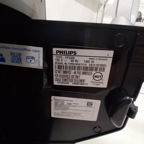 PHILIPS 3300 SERIES FULLY AUTOMATIC ESPRESSO MACHINE WITH INTUITIVE TOUCH DISPLAY & CLASSIC MILK FROTHER - BLACK/CHROME - (MODEL: EP3326/90) image 7