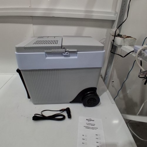 KOOLATRON KOOL WHEELER THERMOELECTRIC COOLER - 12V - 34L - GREY image 2