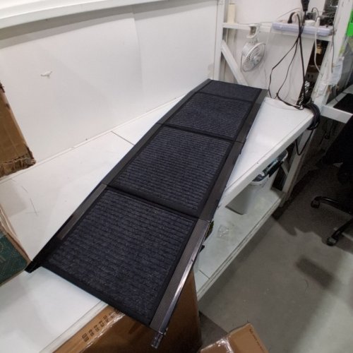 METAL OUTDOOR VEHICLE DOG RAMP - 63" X 17" - BLACK (MODEL: 160*44) image 2
