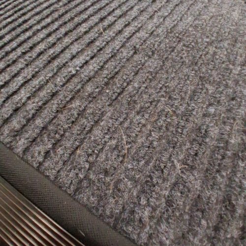 METAL OUTDOOR VEHICLE DOG RAMP - 63" X 17" - BLACK (MODEL: 160*44) image 3