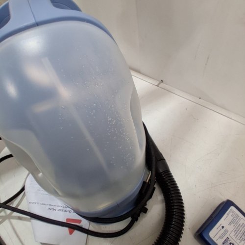 BISSELL LITTLE GREEN MINI CORDLESS PORTABLE CARPET AND UPHOLSTERY DEEP CLEANER- BLUE/BLACK - (MODEL: 4075H) image 4