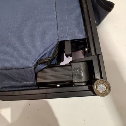 VEVOR FOLDING CAMPING STORAGE CABINET - BLUE/BLACK image 7