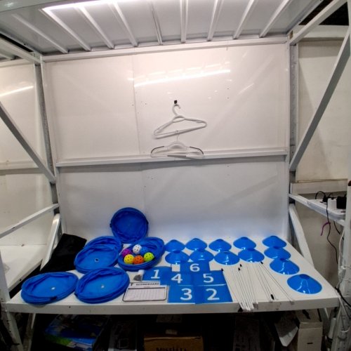BUCKETGOLF 6-HOLE ULTIMATE BACKYARD GOLF GAME SET - BLUE image 3