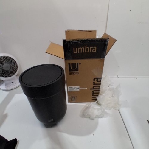UMBRA TOUCH GARBAGE CAN - BLACK (MODEL: 023269-040) image 2