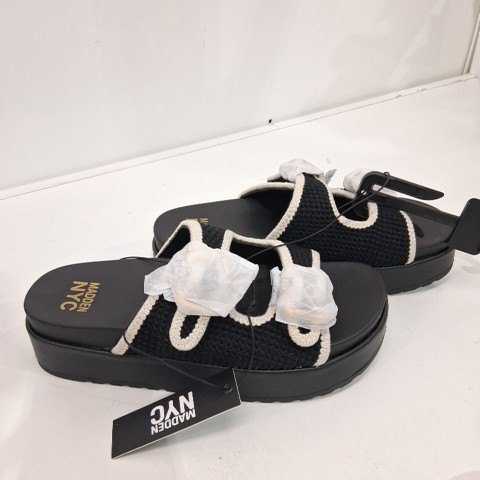 WOMEN'S MADDEN NYC CROCHET PLATFORM SANDALS - SIZE 8 - BLACK image 2
