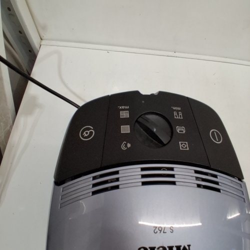 MIELE CORDED CANISTER VACUUM CLEANER - 120V - GREY (MODEL: S 762) image 2