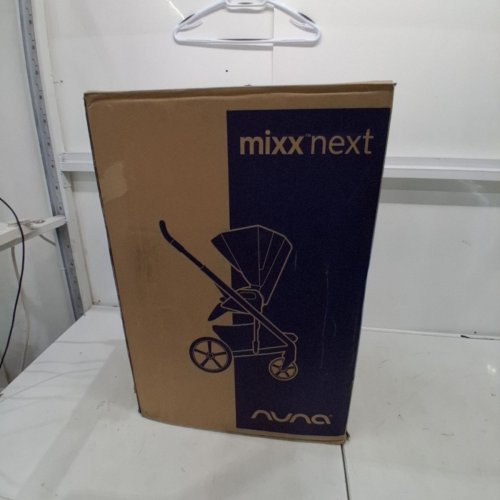 MAXI-COSI MICO LUXE+ INFANT CAR SEAT, LIGHTWEIGHT, EASY INSTALL WITH MAXILOCK - 30LB MAX - BLACK (MODEL: 22366CTWB) image 5
