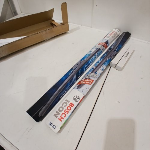 2PC BOSCH AEROTWIN REPLACEMENT WIPER BLADES - 24" / 19" - BLACK - (MODEL: A979S) image 2