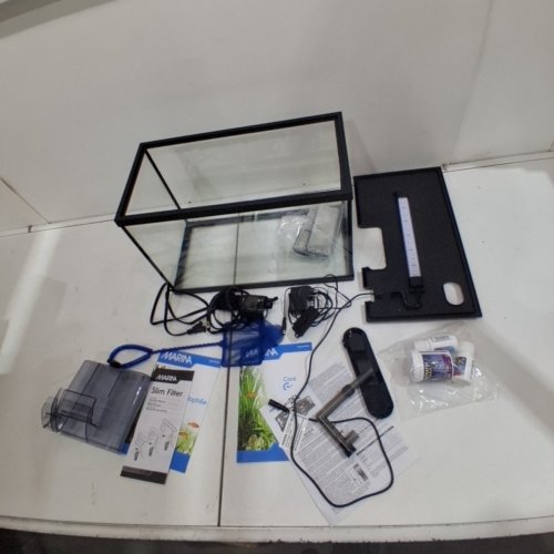 MARINA LED AQUARIUM STARTER KIT - 5GAL (19L) - BLACK/CLEAR (MODEL: 15251) image 5