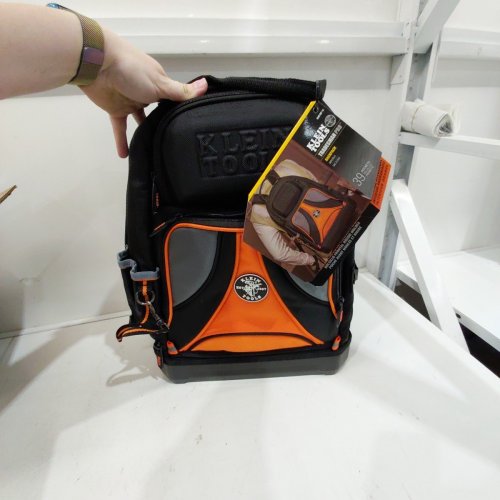 28PC KLEIN TOOLS TOOL KIT WITH BACKPACK - INCLUDES PLIERS, SCREWDRIVERS, NUT DRIVERS AND MORE - BLACK/ORANGE (MODEL: 80028) image 3