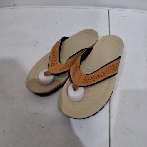 MENS SPORT FLIP FLOP COMFORT SANDALS - MENS 11.5 - TAN image 3