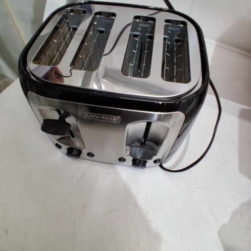 BLACK + DECKER WIDE SLOT TOASTER - 4-SLICE - SILVER/BLACK (MODEL: TR1478BD) image 2