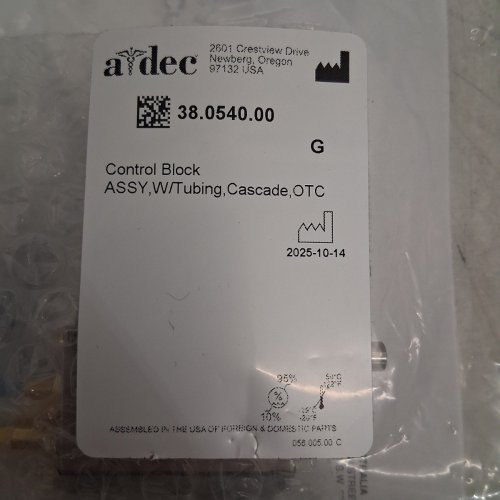 A-DEC CONTROL BLOCK ASSEMBLY WITH TUBING COMPATIBLE WITH CASCADE AND OTC DENTAL DELIVERY UNITS (MODEL: 38.0540.00) image 3