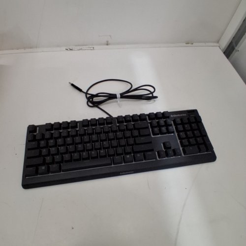 STEELSERIES APEX 3 RGB GAMING KEYBOARD - 10-ZONE RGB ILLUMINATION, IP32 WATER RESISTANT, PREMIUM MAGNETIC WRIST REST, WHISPER QUIET GAMING SWITCHES (MODEL: APEX 3) image 4