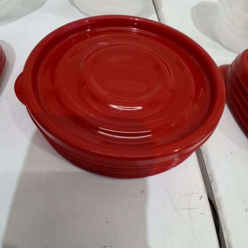 41PC RUBBERMAID TAKEALONGS FOOD STORAGE CONTAINERS - RUBY RED (2108385) image 6