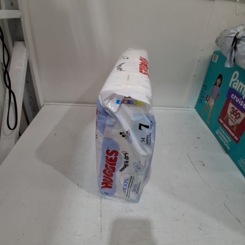 54PK HUGGIES SNUG AND DRY DIAPERS - SIZE 7 - DISNEY image 2