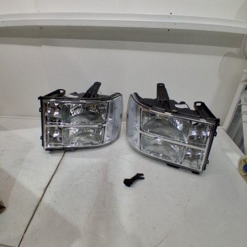 2PC HOUSING CLEAR CORNER HEADLIGHT REPLACEMENT FOR GMC SIERRA 2007-2014 - CHROME (MODEL:02HLA4540-02) image 4