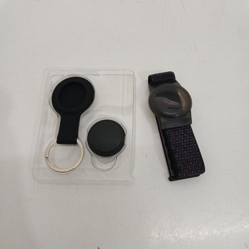 3PC KID'S ITEM TRACKER WITH WRIST BAND COMPATIBLE WITH FIND MY IPHONE - BLACK image 2