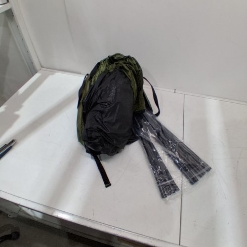 VEVOR VEHICLE AWNING WITH SIDE CANOPIES - 10FT X 7FT - GREEN (MODEL: ATWCA3223) image 2