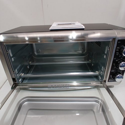BLACK+DECKER CONVECTION TOASTER OVEN - 1500W 120 V - STAINLESS STEEL AND BLACK (MODEL: TO3250XSB) image 4