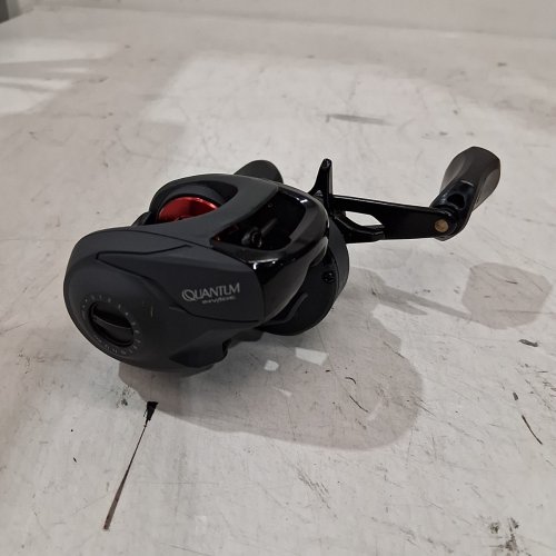 ZEBCO QUANTUM INVADE 100 LH BAITCAST REEL - 6.1:1 RATIO image 2