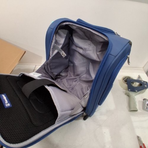 TRAVELPRO MAXLITE 5 SOFTSIDE EXPANDABLE SPINNER WHEEL LUGGAGE- 23" - BLUE image 3