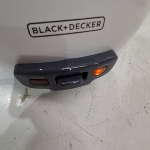 BLACK+DECKER RICE COOKER AND STEAMER - 6-CUP - WHITE (MODEL: RC506C) image 2
