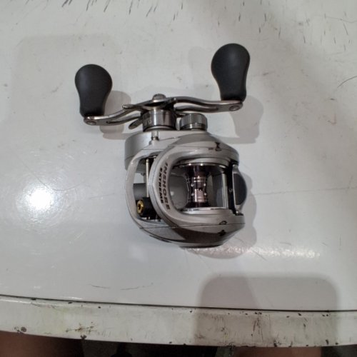 OFFSHORE ANGLER® INSHORE EXTREME BAIT CAST REEL - SILVER image 2
