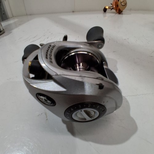 OFFSHORE ANGLER® INSHORE EXTREME BAIT CAST REEL - SILVER image 3