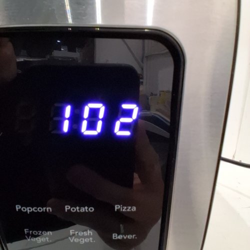 FRIGIDAIRE MICROWAVE, DIGITAL AIR FRYER, CONVECTION OVEN, COMBO-FRY - 1.2 CU FT - STAINLESS STEEL - (MODEL-EMW1220-TH) image 2