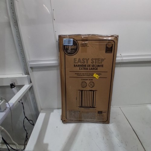 REGALO EASY STEP EXTRA WIDE SAFETY GATE - 29-49" X 30" - BLACK (MODEL: 1164 EB DS) image 4