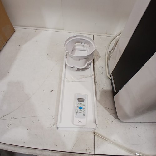 MIDEA PORTABLE AIR CONDITIONER WITH REMOTE -7000BTU SACC - WHITE/BLACK (MODEL: MP07DRWBA3RCM) image 6