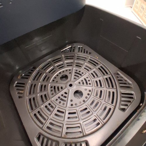 CHEFMAN CRISPINATOR HIGH POWERED AIR FRYER - 8QT - BLACK (MODEL: C38-8WD7-1M-1CAP / 1993109) image 4