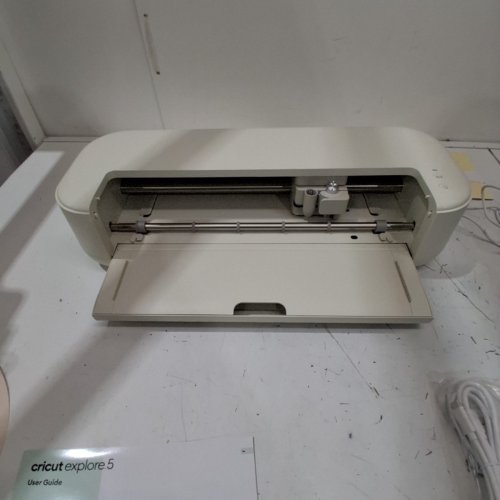 CRICUT EXPLORE 5 CUTTING MACHINE - TAUPE (MODEL: CXPL204C / 8003147) image 8