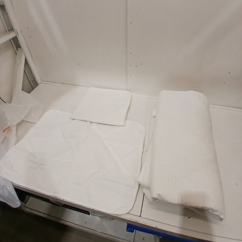 3PC EXCLUSIVO MEZCLA QUILT SET - QUEEN - WHITE image 2