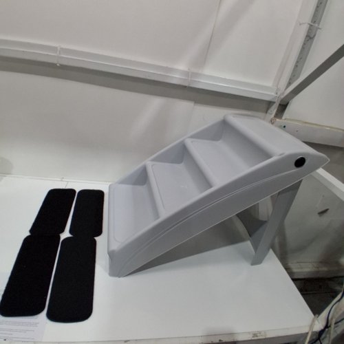 PETSAFE SOLVIT PUPSTEP PLUS 4-STEP PET STAIRS, FOLDABLE STEPS 20'' HIGH - WHITE image 2