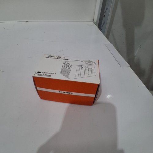 UNIVERSAL TRAVEL ADAPTER - PD 20W / QC 18W; USB-C AND USB-A OUTPUT - WHITE (MODEL: HHT907A) image 5