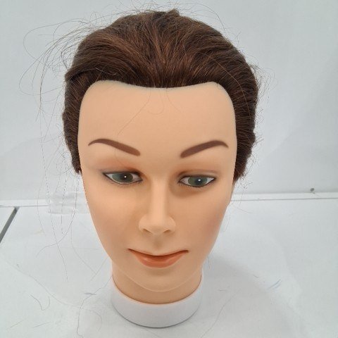 BABYLISSPRO HAIR STYLING MANNEQUIN HEAD - BROWN HAIR image 3
