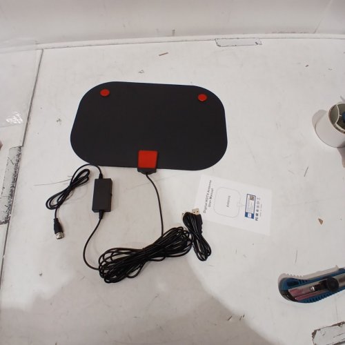 INDOOR/OUTDOOR LONG RANGE 4K HD TV ANTENNA - 1800+ MILE RANGE - BLACK (MODEL: SN013) image 2