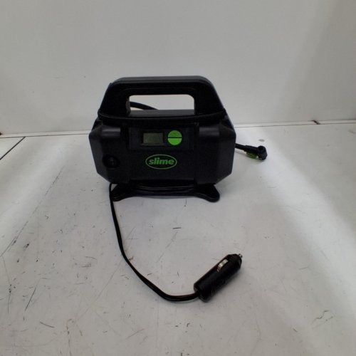 SLIME DELUXE DIGITAL TIRE INFLATOR - 12 V - BLACK / GREEN (MODEL: 40077-2) image 3
