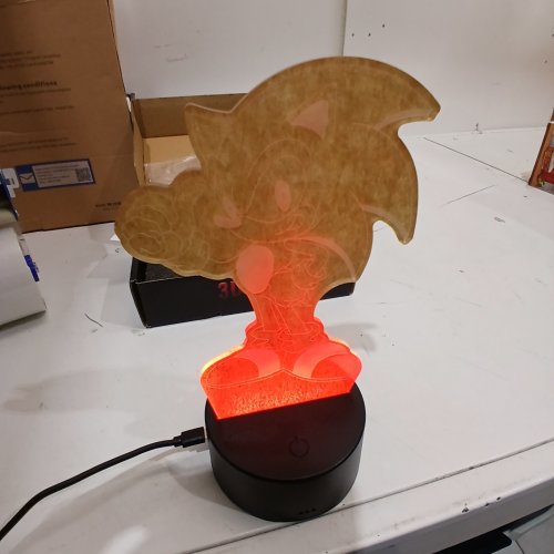 3D ILLUSION NIGHT LIGHT WITH REMOTE CONTROL AND 16 COLORS - 7.5" FIGURE - SONIC image 2