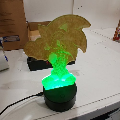 3D ILLUSION NIGHT LIGHT WITH REMOTE CONTROL AND 16 COLORS - 7.5" FIGURE - SONIC image 3