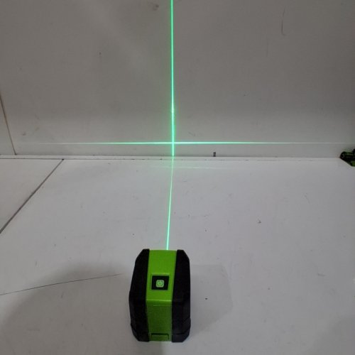 HUEPAR GREEN PORTABLE LINE LASER - WITH PULSE MODE AND 360° MAGNETIC ROTATING BASE (MODEL: 5011G) image 2